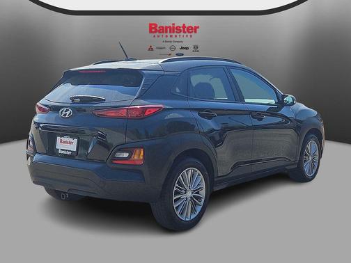 Ultra Black Pearl 2019 Hyundai KONA SEL