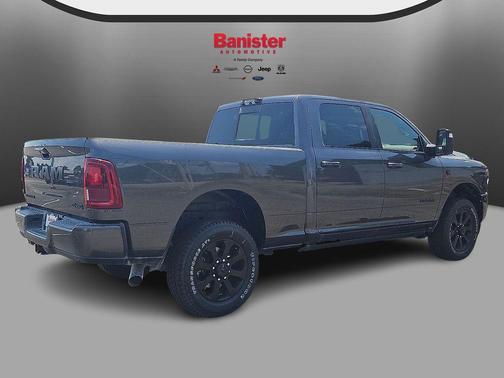 2025 RAM 2500 Laramie Crew Cab 4x4 6'4' Box