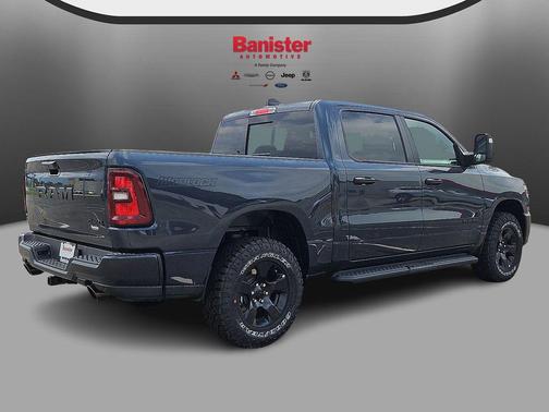 2025 RAM 1500 Warlock Crew Cab 4x4 5'7' Box