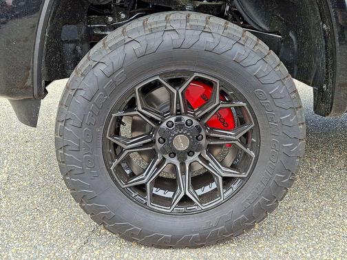 Diamond Black Crystal Pearlcoat 2026 RAM 1500 Big Horn/Lone Star