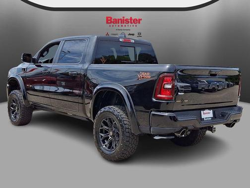 Diamond Black Crystal Pearlcoat 2026 RAM 1500 Big Horn/Lone Star