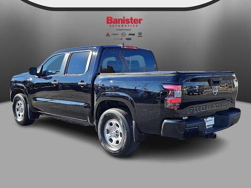 2022 Nissan Frontier S