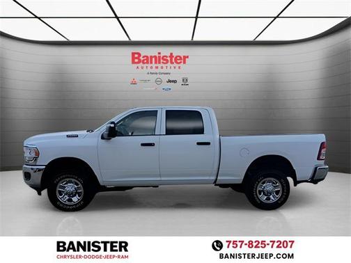 2024 RAM 2500 Tradesman Crew Cab 4x4 6'4' Box