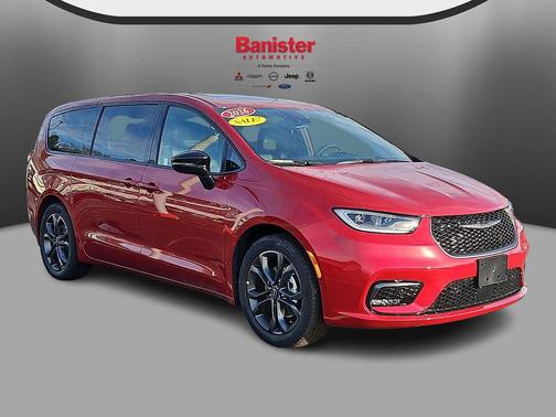 2026 Chrysler Pacifica L