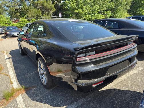 Diamond Black Crystal Pearlcoat 2026 Dodge Charger Scat Pack