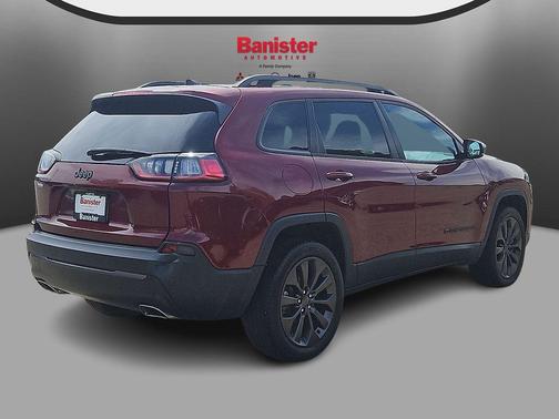 Velvet Red Pearlcoat 2021 Jeep Cherokee 80th Anniversary FWD