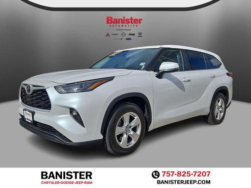 2023 Toyota Highlander LE