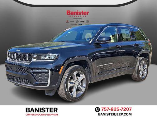 Diamond Black Crystal Pearlcoat 2026 Jeep Grand Cherokee Limited