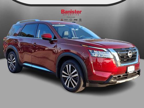 Scarlet Ember Tintcoat 2023 Nissan Pathfinder Platinum 4WD