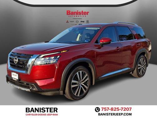 Scarlet Ember Tintcoat 2023 Nissan Pathfinder Platinum 4WD