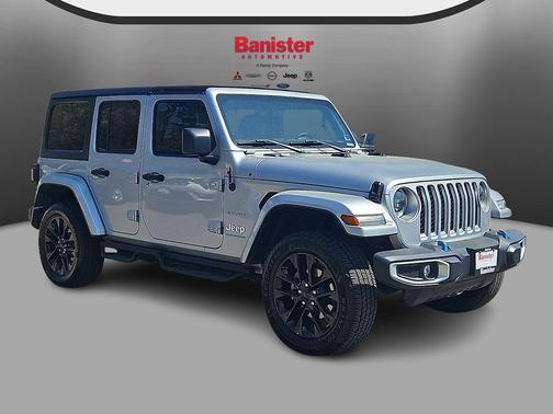 Silver Zynith Clearcoat 2023 Jeep Wrangler 4xe Sahara