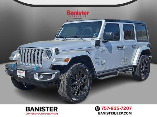 Silver Zynith Clearcoat 2023 Jeep Wrangler 4xe Sahara