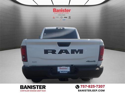 2025 RAM 2500 Tradesman Crew Cab 4x4 6'4' Box