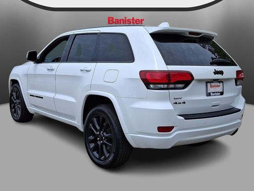 Bright White Clearcoat 2019 Jeep Grand Cherokee Altitude