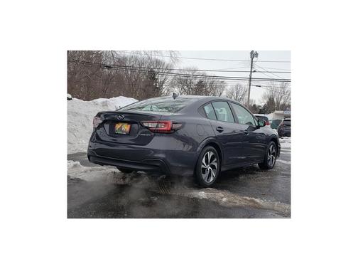2024 Subaru Legacy Base