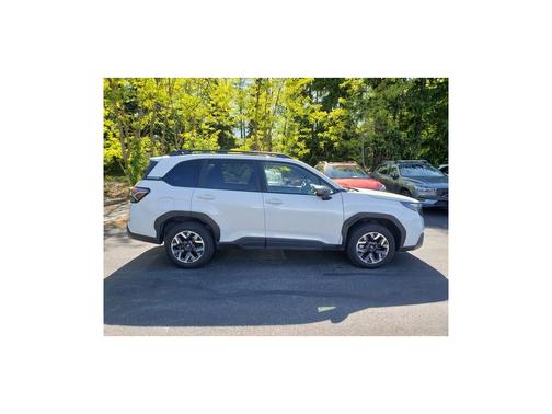 Crystal White Pearl 2025 Subaru Forester Premium