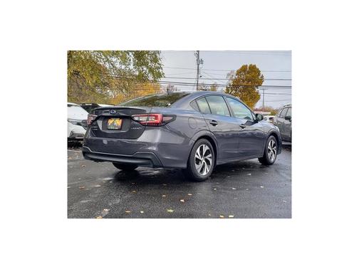 2023 Subaru Legacy Base