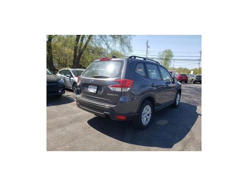 Magnetite Gray Metallic 2024 Subaru Forester Base