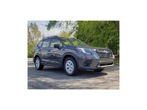 Magnetite Gray Metallic 2024 Subaru Forester Base