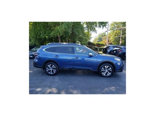 2022 Subaru Outback Touring XT