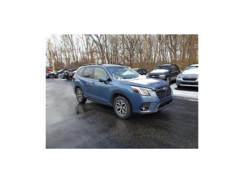 2023 Subaru Forester Premium
