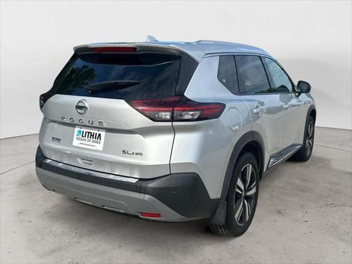 2021 Nissan Rogue SL
