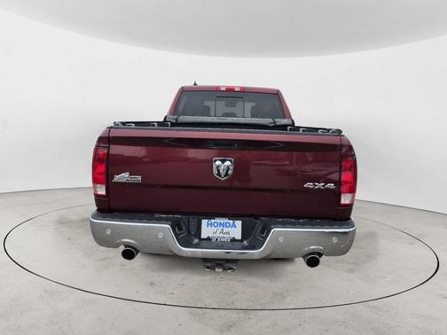 Delmonico Red Pearlcoat 2018 RAM 1500 Big Horn