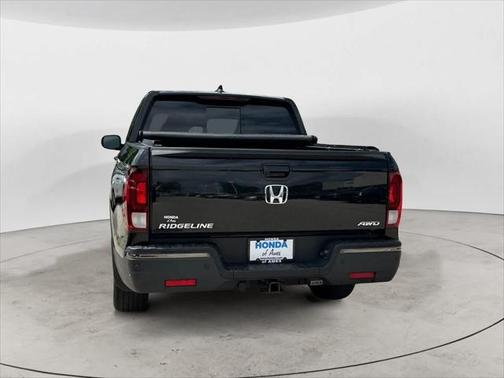 2017 Honda Ridgeline Black