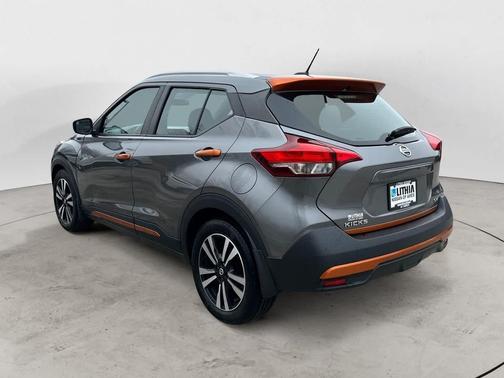 2019 Nissan Kicks SV
