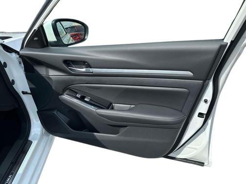 2025 Nissan Altima SL AWD