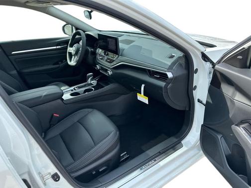 2025 Nissan Altima SL AWD