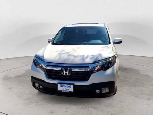 White Diamond Pearl 2019 Honda Ridgeline RTL