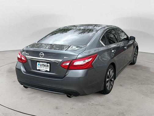Gun Metallic 2016 Nissan Altima 2.5 SV