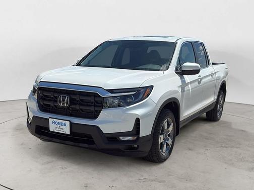 Platinum White Pearl 2026 Honda Ridgeline RTL