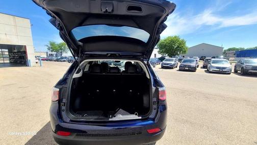 Jazz Blue Pearlcoat 2018 Jeep Compass Latitude