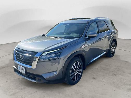 2025 Nissan Pathfinder Platinum 4WD