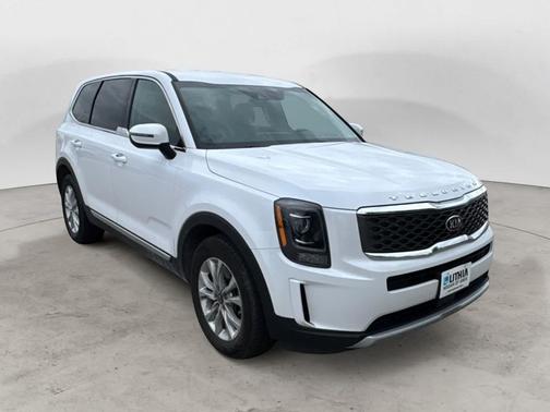 Glacial White Pearl 2021 Kia Telluride LX
