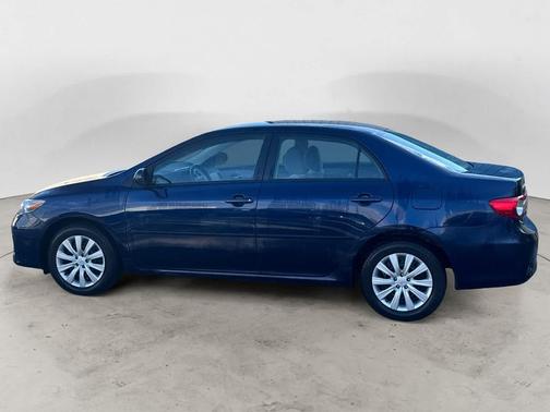 2012 Toyota Corolla LE