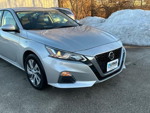 2021 Nissan Altima S FWD