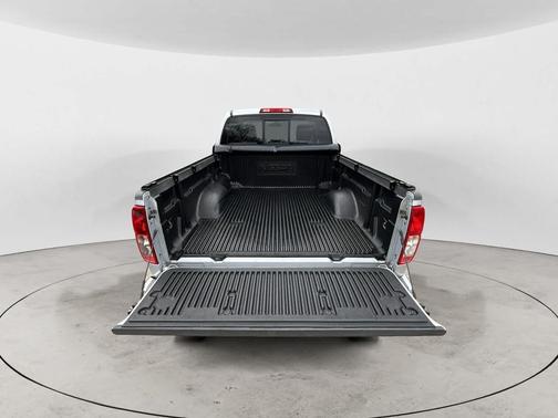 2011 Nissan Frontier SV