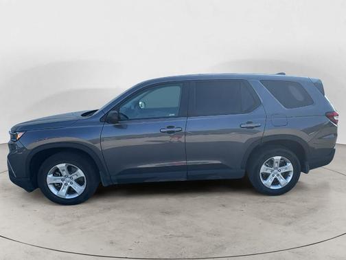 2023 Honda Pilot AWD LX