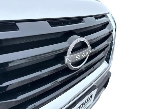 2022 Nissan Pathfinder SL 4WD