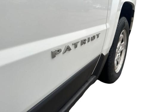 2017 Jeep Patriot Sport