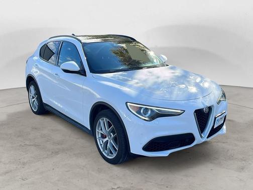 2018 Alfa Romeo Stelvio Ti Sport