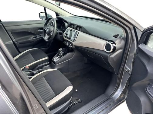 2021 Nissan Versa 1.6 SV