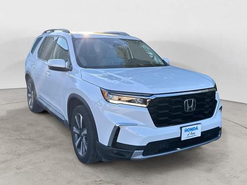 2024 Honda Pilot Touring 8-Passenger