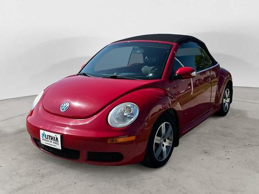2006 Volkswagen New Beetle 2.5