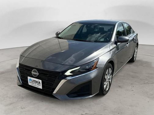 2023 Nissan Altima S FWD