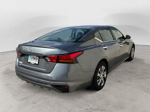 2023 Nissan Altima S FWD