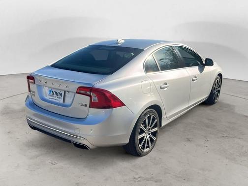 2018 Volvo S60 Inscription T5